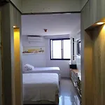 Apt. Em Na Av. Beira Mar Em Hotel
